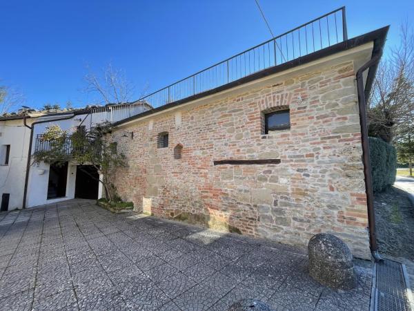 På billedet ses objektet Chalet in Monte Sibillini Park beliggende i byen Amandola.
