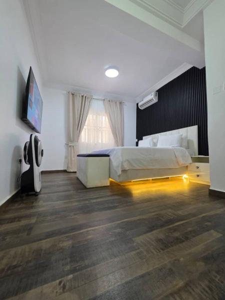 På billedet ses objektet Mira haven apartment beliggende i byen Abuja.