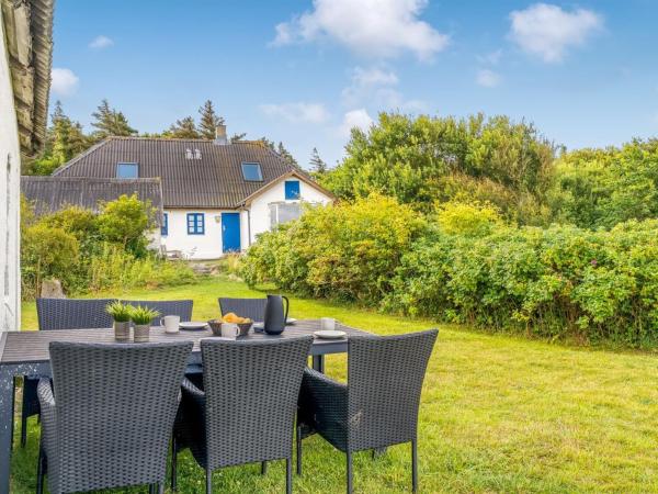 写真にはLøgstør市にあるHoliday Home Agrippa - 30m to the fjord by Interhomeが写っています。