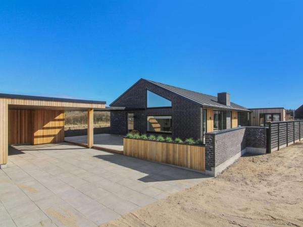 A la foto es mostra l'objecte Holiday Home Esme - 400m from the sea by Interhome situat a la ciutat de Løkken.