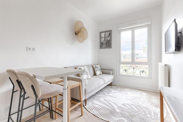 På billedet ses objektet Mykeypers- Design & Cosy Apartment 2P - Malakoff 25 beliggende i byen Malakoff.