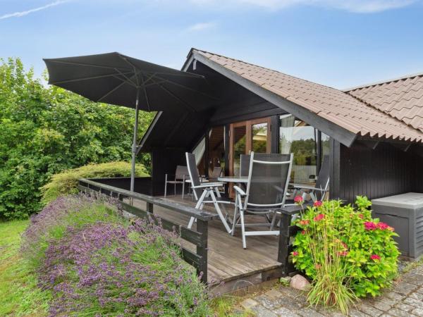 A la foto es mostra l'objecte Holiday Home Aaltje - 800m from the sea by Interhome situat a la ciutat de Ebeltoft.