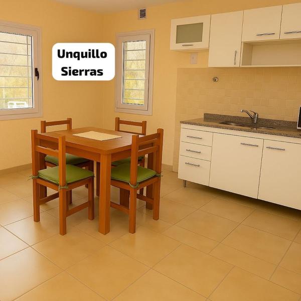 På billedet ses objektet Unquillo Cordoba departamento con parilla beliggende i byen Unquillo.