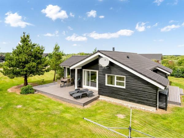 A la foto es mostra l'objecte Holiday Home Lissi - 3-5km from the sea by Interhome situat a la ciutat de Brovst.