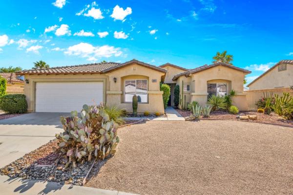 Mountain Breeze - Palm Springs, CA
