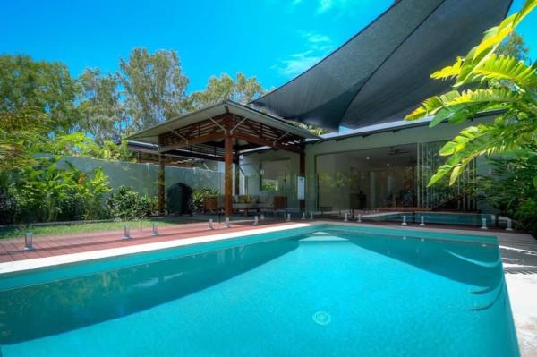 Iluka Beach Villa - Port Douglas - Australië