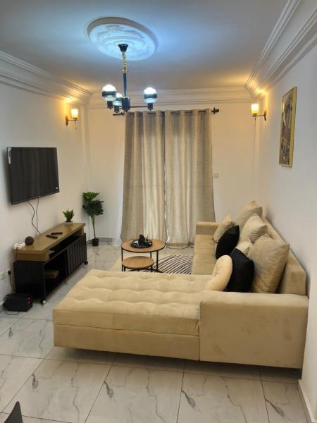 Kuvassa näkyy kohde Appartement calme et securisé, joka sijaitsee kaupungissa Bassa.