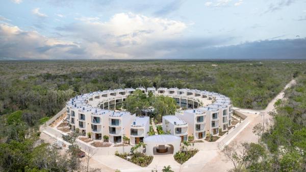 Na zdjęciu widoczny jest obiekt Villas Mistiq Tulum położony w mieście Tulum.