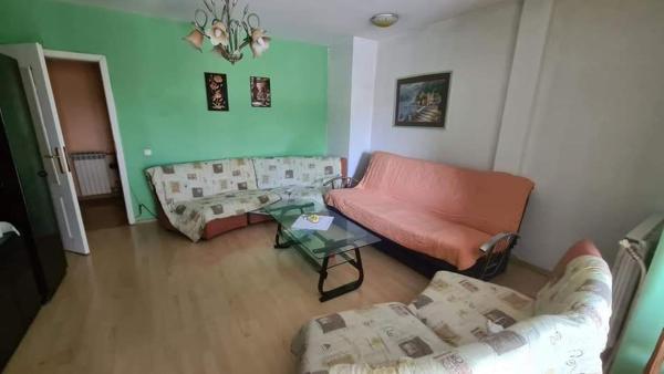 A la foto es mostra l'objecte Spacious and Bright 2BR Apartment near City Center situat a la ciutat de Karpoš Dva.