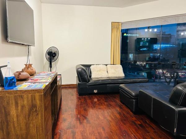 A la foto es mostra l'objecte cozy apartment Miraflores Kennedy view situat a la ciutat de Lima.