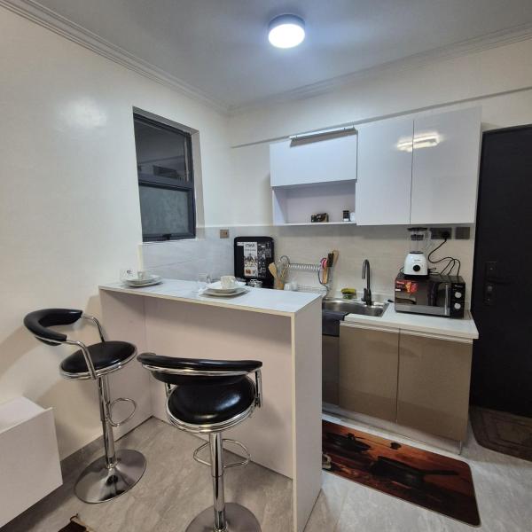 Fotografie 6: Haven 902 - Modern, Stylish & Comfy 1 Bedroom Apartment With Workspace, Secure Parking, CCTV, Restaurant ,Gym, Sauna And City Views in Nairobi, Kilimani Area