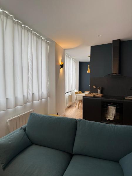 New apartment, Paris