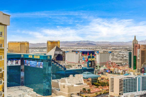 MGM Balcony 12821, Las Vegas