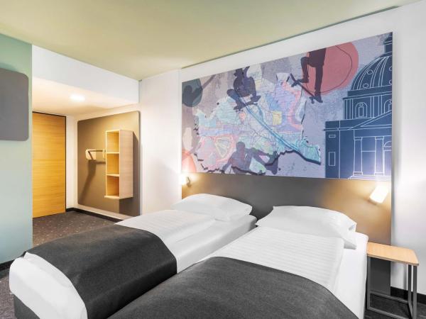 Na fotografii je vidět objekt B&B HOTEL Wien-St-Marx nacházející se ve městě Vídeň.