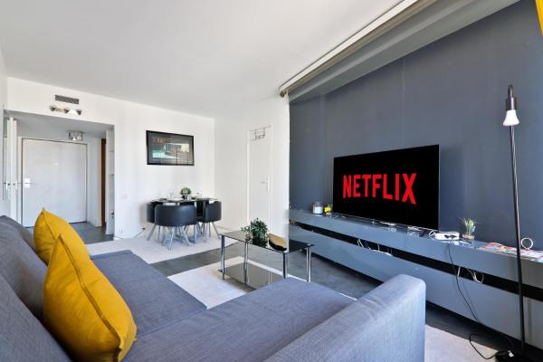 Appartement Quartier Tour Eiffel 5 Free Netflix, Париж