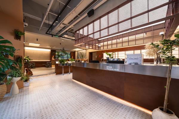 Zdjęcie 7: 船长五号青年酒店东华大学延安西路地铁站店