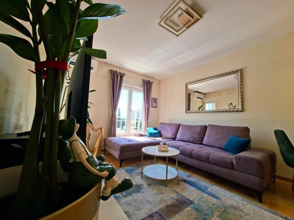The Lilac Lounge, Podgorica