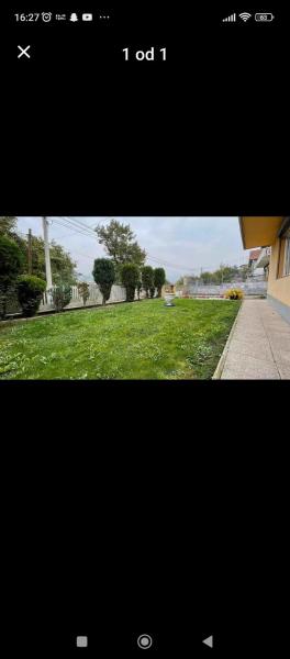 Na zdjęciu widoczny jest obiekt Kuca położony w mieście Vogošća.