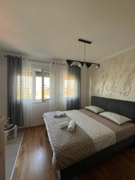 A la foto es mostra l'objecte TaMiLux apartments situat a la ciutat de Borča.