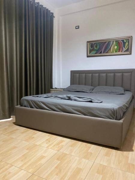A la foto es mostra l'objecte Apartament 1st Floor situat a la ciutat de Golem.