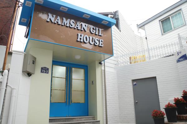 Nella foto è visibile l'oggetto Namsan Gil House situato nella città di Seul.