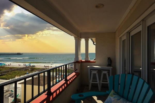 Oceanfront Comfort At Seabreeze Retreat! - North Topsail Beach, NC