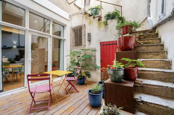 Na fotografii je vidět objekt Appartement spacieux avec grande terrasse cœur de Valence nacházející se ve městě Valence.