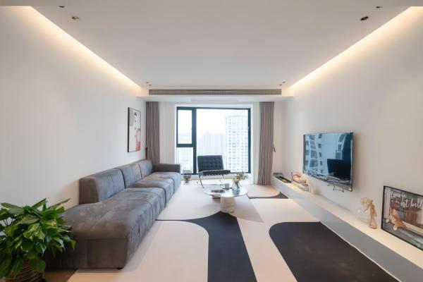 EHUB - Super Luxury Apt at the Bund Area with Big Balcony, Surrounded by Shopping & Dining, Šanghaj