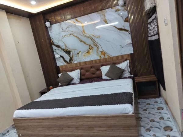 A la foto es mostra l'objecte Krishna Villa situat a la ciutat de Varanasi.