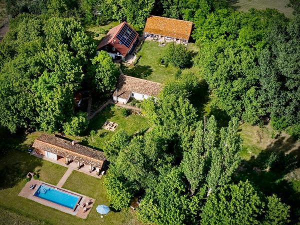 Na fotografii je vidět objekt Puszta Farm from 6 Pers nacházející se ve městě Fülöpszállás.