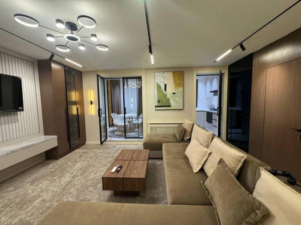 ISABELLA Luxury Apartment Nizami street & Fountain Square, Baku
