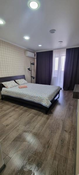 På billedet ses objektet Квартира beliggende i byen Uralsk.