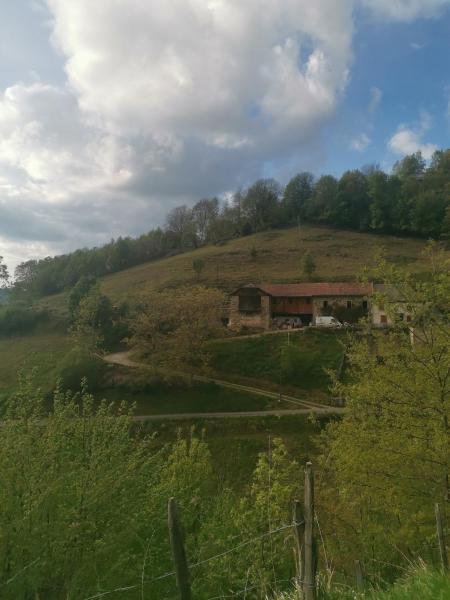 A la foto es mostra l'objecte Maison du Riou situat a la ciutat de Moulis.