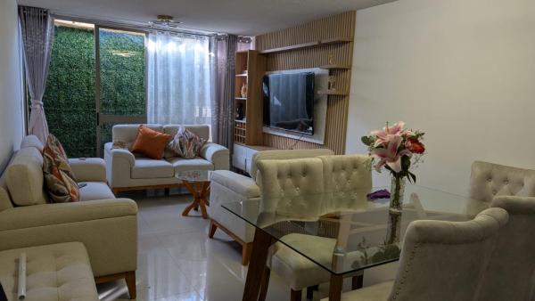 Na zdjęciu widoczny jest obiekt Departamento céntrico con sala comedor y cocina położony w mieście Vítor.