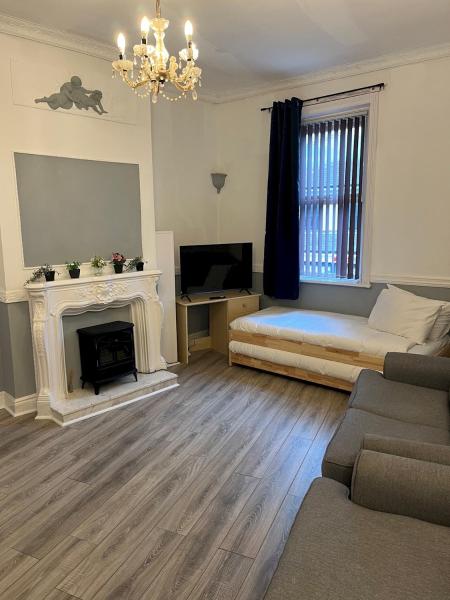 Na zdjęciu widoczny jest obiekt Pass the Keys Spacious 4-Bedroom Maisonette in Central Newcastle położony w mieście Town Moor.