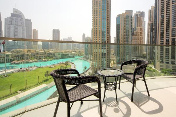 Foto 7: 3BR + Maids Elegance with Burj & Fountain Views