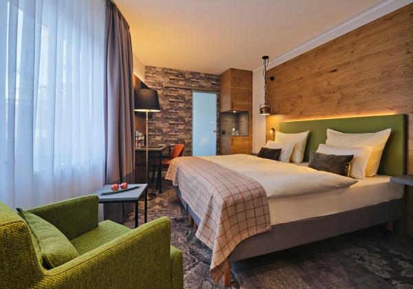 A la foto es mostra l'objecte Hotel Restaurant Burg-Klause situat a la ciutat de Burg auf Fehmarn.