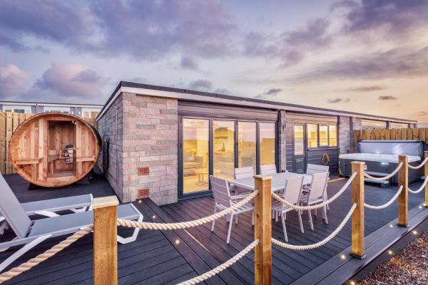 The photo shows the North Devon Resort Residences located in the city of Ilfracombe.