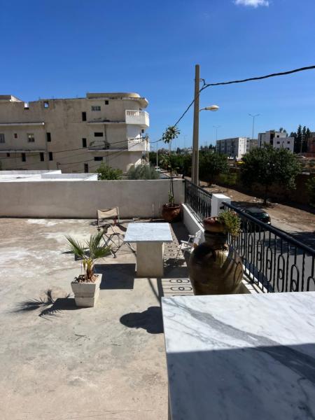 Foto 5: Djelassi