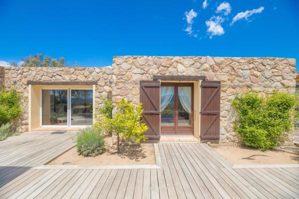 Villa Funtanedda Di Porto-vecchio - Lecci