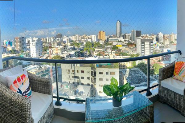 Στη φωτογραφία φαίνεται το αντικείμενο Stylish, City Center 2BD Condo που βρίσκεται στην πόλη Carlos Guerra.