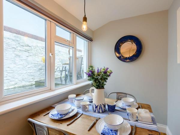 Foto 8: 2 Bed in Appledore 63084