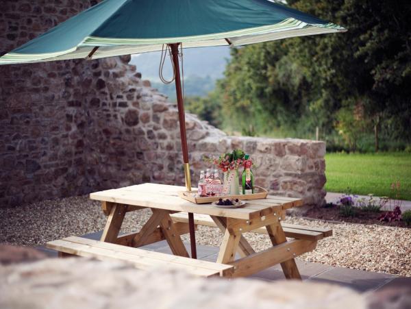 Zdjęcie 5: 2 Bed in Abergavenny 42909