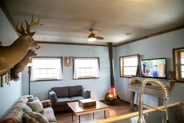 Foto 2: Rustic Cabin in the Countryside near Muskingum River State Park, Ohio