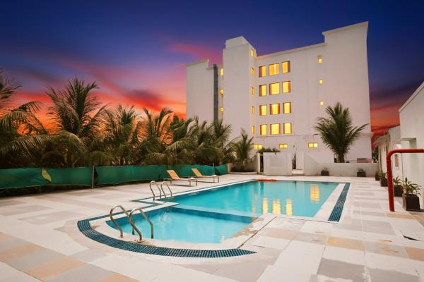 A la foto es mostra l'objecte Daksh The Madhuvan Suites Dwarka situat a la ciutat de Dwarka.