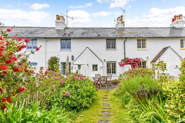 5 Coastguard Cottage And Wash House, West Wittering - Emsworth
