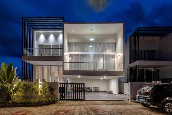 Crystal Blue Villa By Stayjadeprivatepoolvegfood - Tamil Nadu