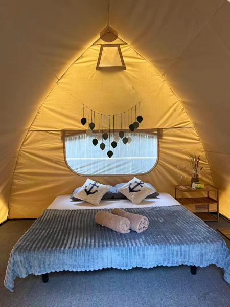 На фото показан объект Milky Way Glamping, расположенный в городе Buluang.