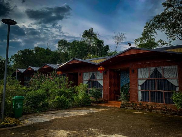 A la foto es mostra l'objecte Hà Giang Eco Bungalow situat a la ciutat de Làng Lap.