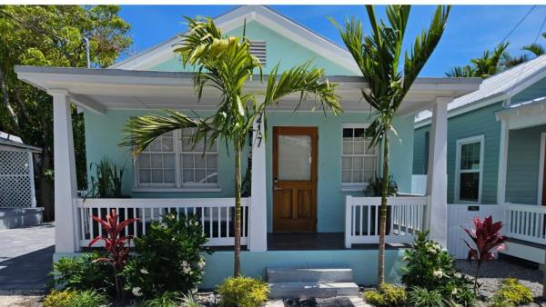 Carysfort Reef Light Suite - Key West Aquarium, Key West